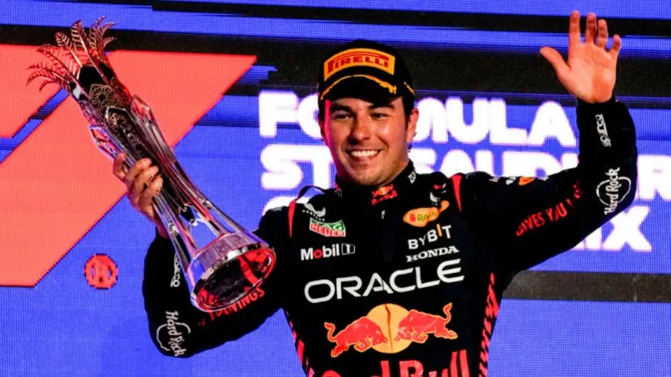 Checo Pérez tras ganar el GP de Arabia Saudita: “Fue un poco más complicado de lo que esperaba”