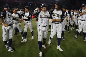 LMB: Sultanes barrieron la serie ante los Diablos Rojos