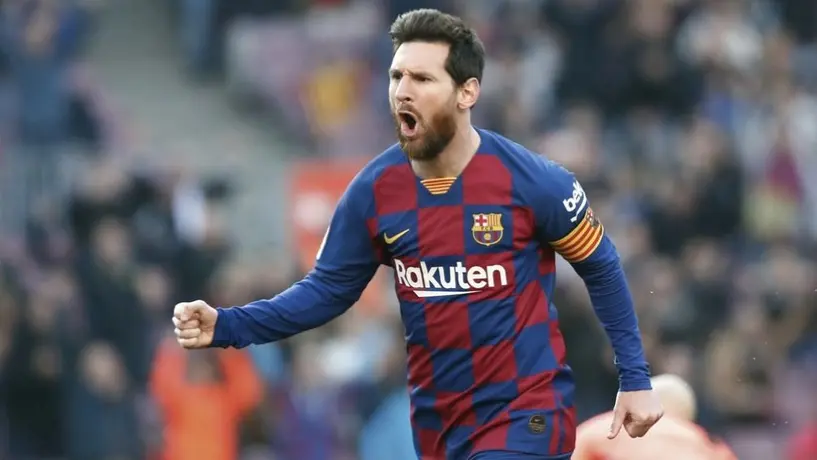 Lionel Messi fue captado dando un paseo en bicicleta... ¡En Barcelona!