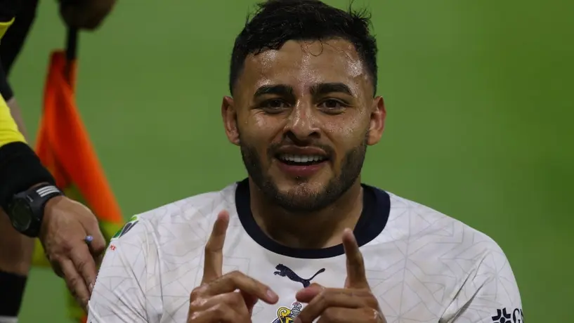 Padres de Alexis Vega se quedaron sin muebles para que él jugara