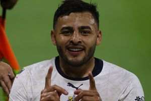 Padres de Alexis Vega se quedaron sin muebles para que él jugara