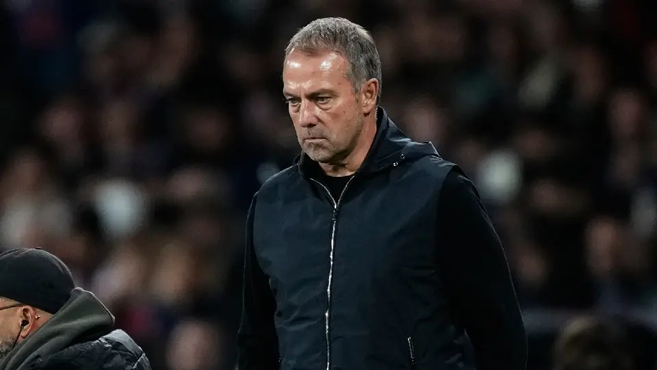 Hansi Flick revela la importante razón por la cual Barcelona cayó ante París St. Germain