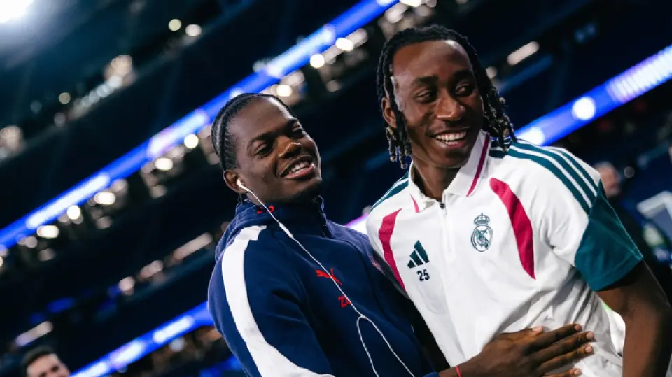 Yan Diomandé con ex compañeros | x:@RBLeipzig