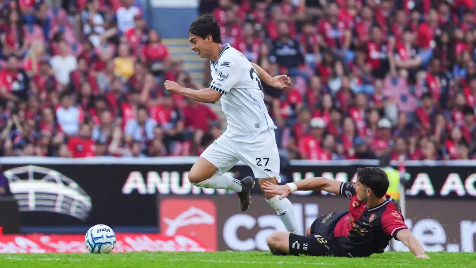 Manuel Capasso en el partido de Atlas contra Querétaro en la Liga MX | IMAGO 7