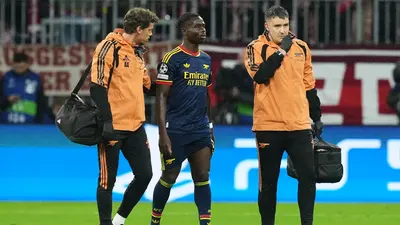 La lesión de Bukayo Saka que cambió la historia en el Bayern Munich vs Arsenal en Champions League