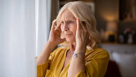 Estudio enciende alertas por demencia en mujeres de cara a 2050