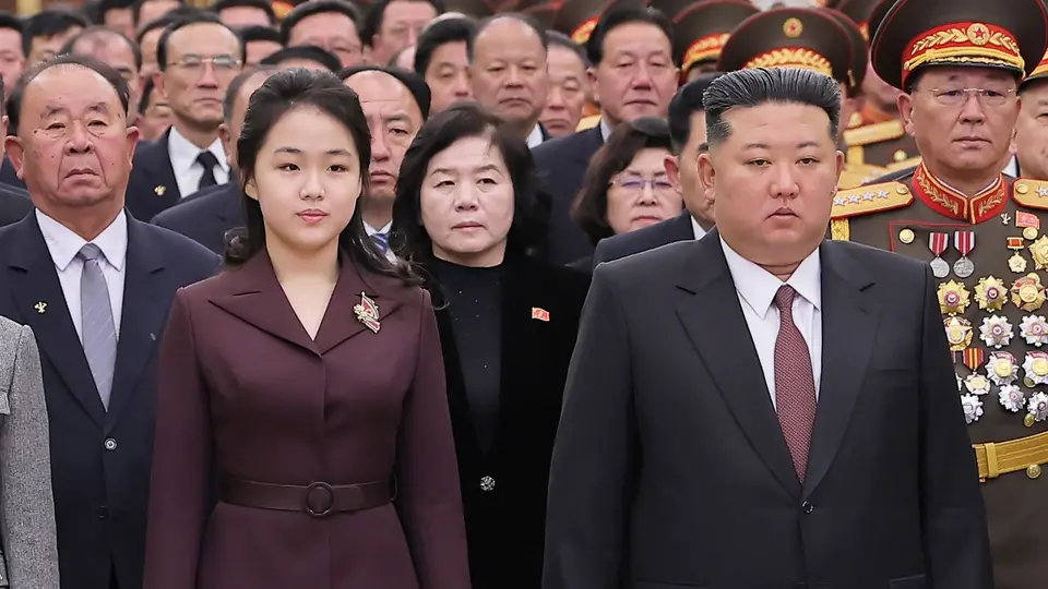 Kim Ju-ae, hija del mandatario, ha ganado protagonismo en ceremonias oficiales y actos militares./Especial