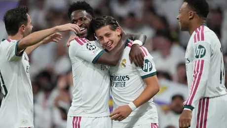 ¡Sigue el Barcelona! Real Madrid se impone con autoridad al Leipzig en el Bernabéu
