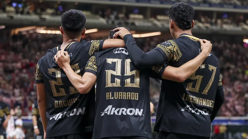 De la mano del enemigo y del Tala Rangel: Así fue el triunfo de Chivas ante Necaxa