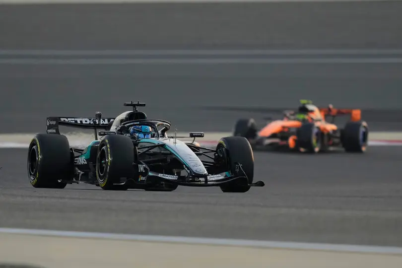 Russell en el Circuito Internacional de Bahréin durante la pretemporada de la Fórmula 1 | AP