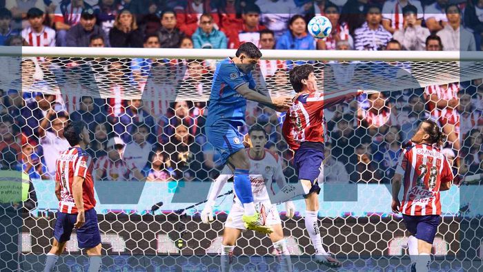 Cruz Azul vs Chivas VAR | MEXSPORT