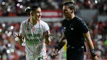 ¿Ayudas al Toluca? Marcel Ruiz protagoniza codazo y árbitro se guarda la tarjeta roja