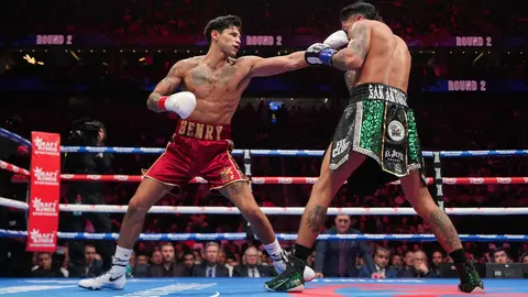 Ryan García ante Mario Barrios | AP