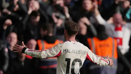 ¡Mac Allister al rescate! Liverpool vence agónicamente al Nottingham Forest en Premier League