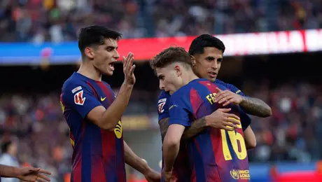 Barcelona golea a Levante y se recupera el Liderato de LaLiga