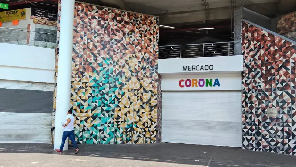 Comercios cierran por violencia tras caída del Mencho