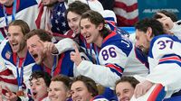 Estados Unidos se lleva el oro en Hockey Varonil y hace homenaje a Johnny Gaudreau