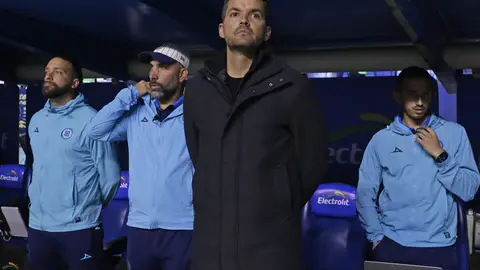 Nicolás Larcamón y su cuerpo técnico | IMAGO7