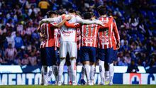 Afición de Cruz Azul hace pesar su casa con abucheos a Chivas
