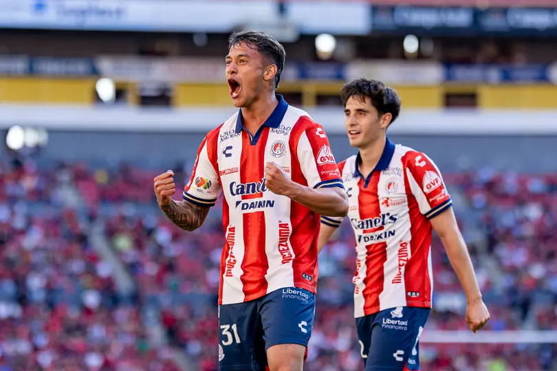 Eduardo Aguila tras anotarle a Atlas con Atlético de San Luis I IMAGO7
