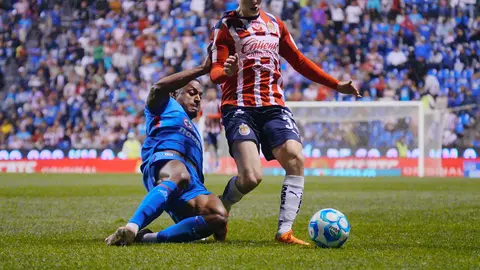 Willer Ditta y Armando González disputando un balón | IMAGO7