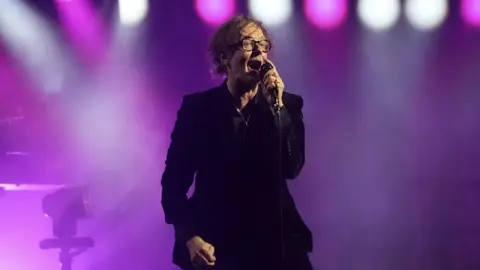 Jarvis Cocker: el caballero blanco del britpop fanático del Sheffield Wednesday