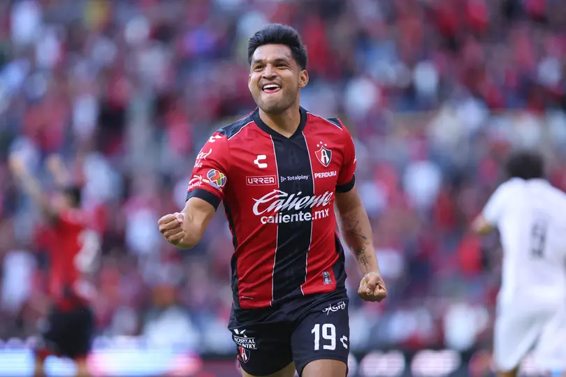 Mudo Aguirre, jugador del Atlas, en festejo de gol anulado en el duelo ante Querétaro | IMAGO7