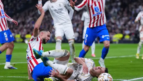 ¡Escándalo en el Derbi! Polémica arbitral opaca el triunfo del Real Madrid