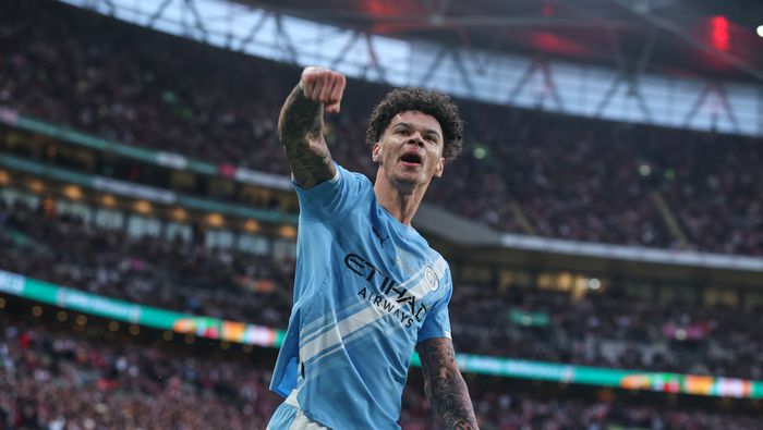 Nico O'Reilly celebra en la Final de la Carabao Cup entre Arsenal y Manchester City | AP