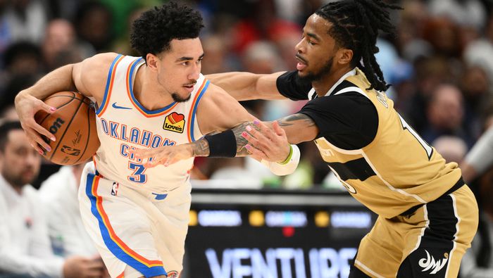 Jared McCain se enfrenta a Sharife Cooper en el partido de Oklahoma City Thunder contra Washington Wizards en la NBA | AP