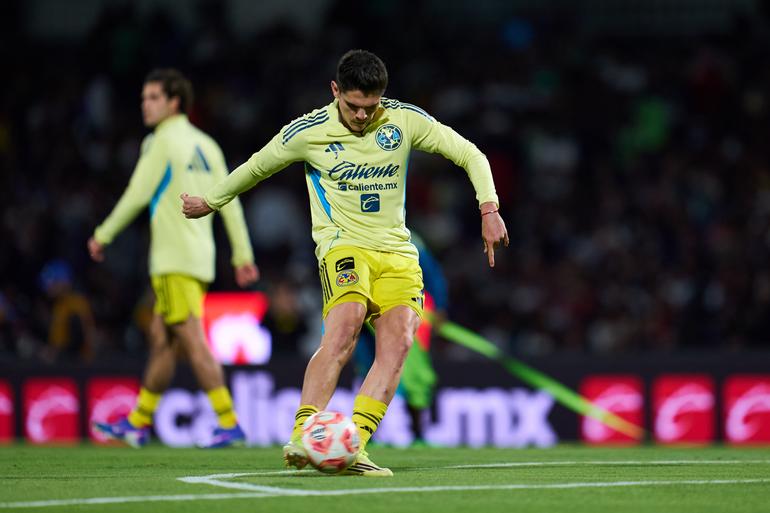 Israel Reyes, jugador del América, previo al juego ante Pumas de la Jornada 12 del Clausura 2026 | MEXSPORT