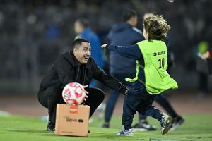 Presidente de Pumas, feliz con Efraín Juárez: “tenemos un magnífico técnico”