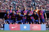 Jugadores de Barcelona previo a su partido de LaLiga ante Rayo Vallecano | AP