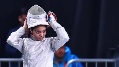 Natalia Botello hace historia al coronarse campeona de esgrima en la NCAA