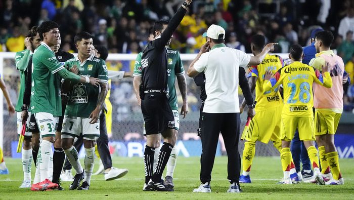 César Arturo Ramos en el partido de León contra América en el Clausura 2026 de la Liga MX | IMAGO 7