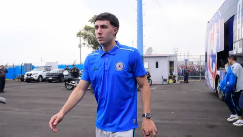 José Paradela llegando a La Corregidora | Imago7