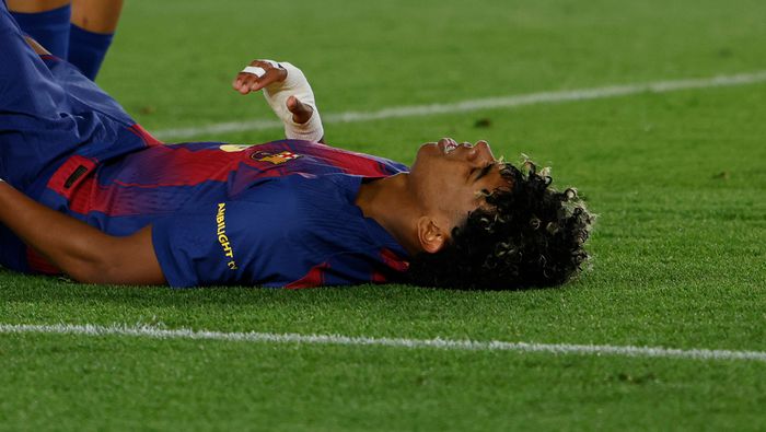 Lamine Yamal lesionado en el partido de Barcelona contra Celta de Vigo | AP