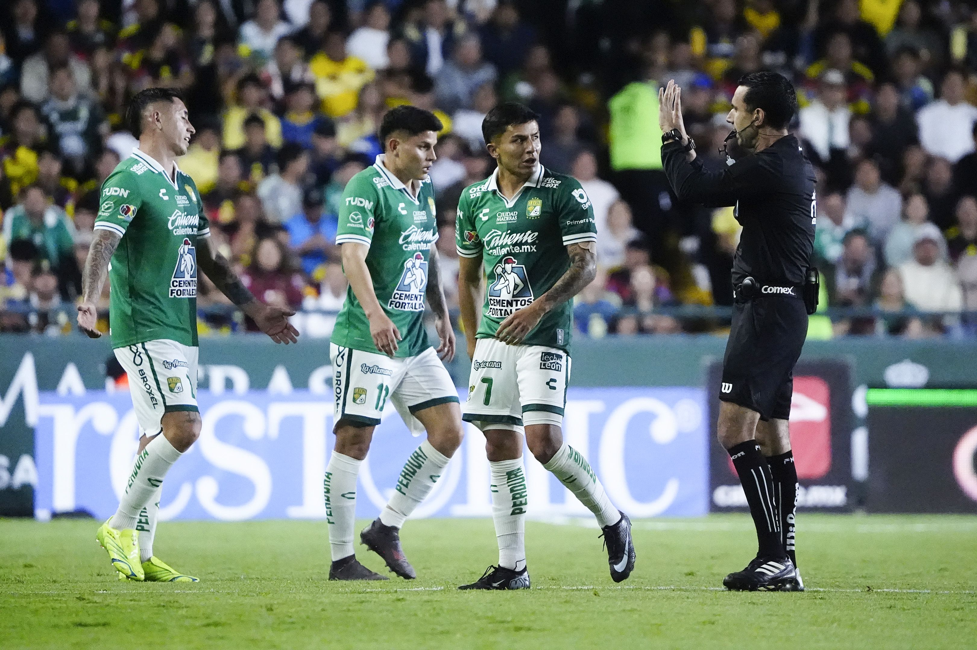César Arturo Ramos en el partido de León contra América en el Clausura 2026 de la Liga MX | IMAGO 7