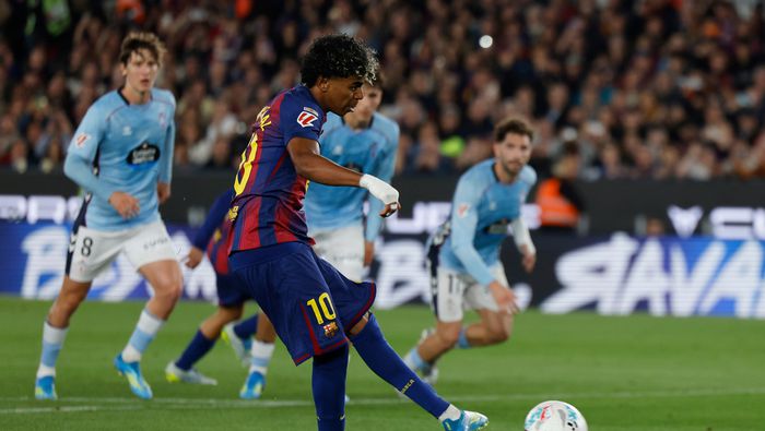 Lamine Yamal en el partido de Barcelona contra Celta de Vigo | AP