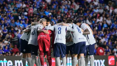 ¿Cruz Azul cometió alineación indebida ante Querétaro? Miembro de La Máquina causa polémica en redes