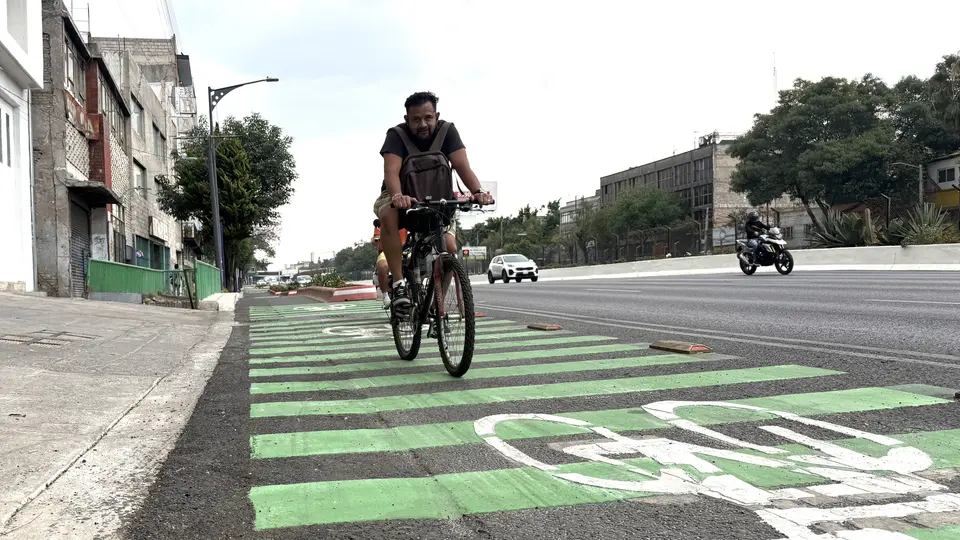 Nueva ciclovía en Tlalpan transforma la movilidad en CDMX: así impacta a peatones, autos y ciclistas