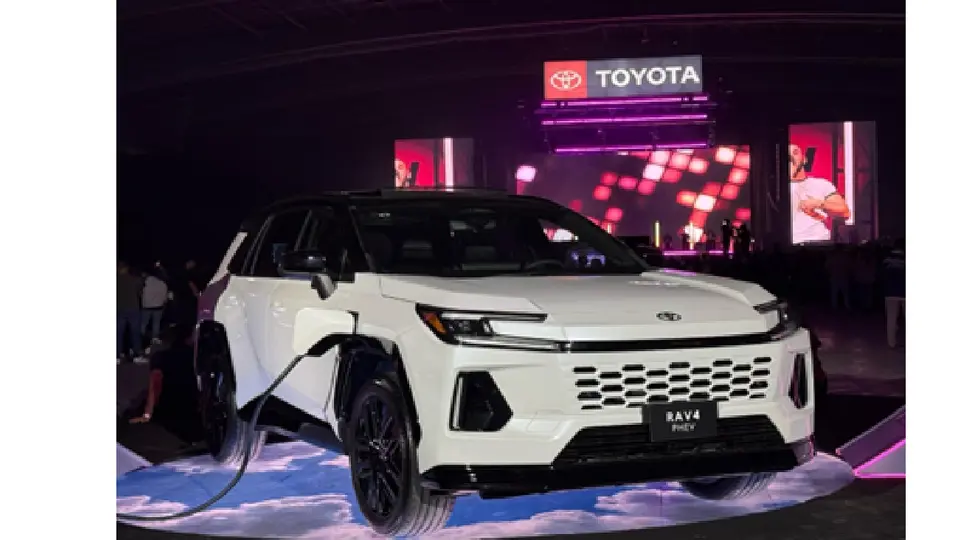 Así es la nueva RAV4 HEV de Toyota | ESPECIAL
