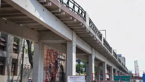 La obra se construye sobre la Calzada de Tlalpan, una de las vialidades más transitadas./ Sobse