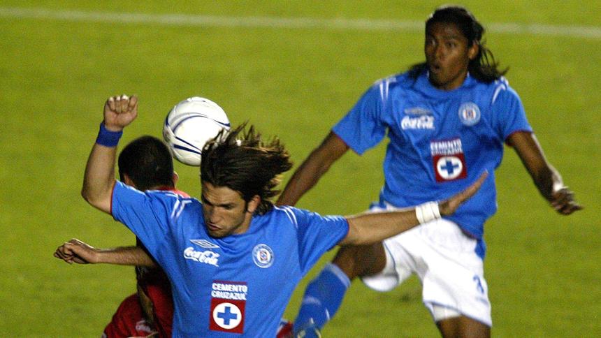 Francisco 'Kikín' Fonseca y Joel Huiqui como jugadores de Cruz Azul | MEXSPORT