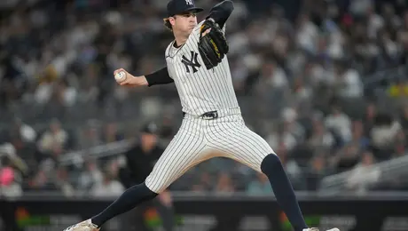 Cam Schlittler rompe récord de más de 100 años en los Yankees