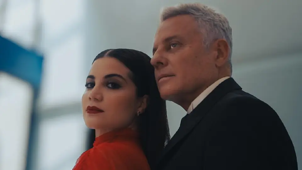 La pareja duró dos años casados y su amor lo presumían en redes sociales / IG: @alexis.ayala