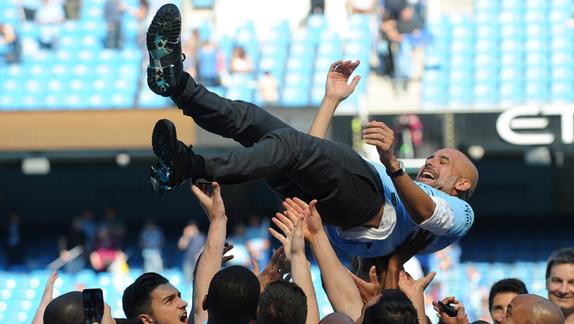 Manchester City renombrará grada de su estadio en honor a Pep Guardiola