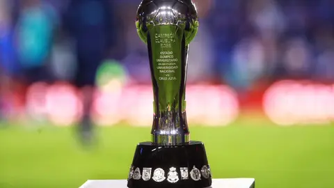 TROFEO LIGA MX | MIGUEL PONTÓN