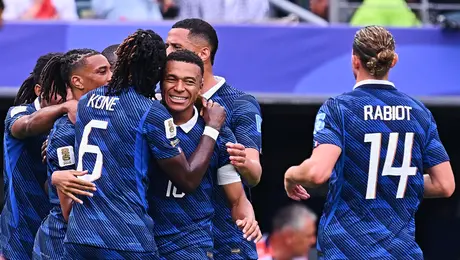 ¡Y va por Messi! Mbappé sigue sumando goles en la Copa del Mundo