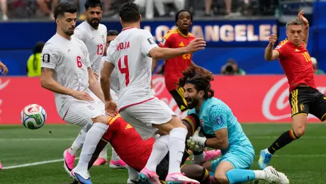 Irán hace historia con el once más veterano en un Mundial